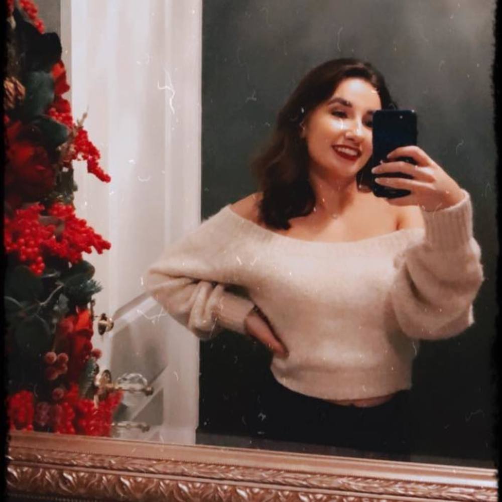 Meet your Posher, April